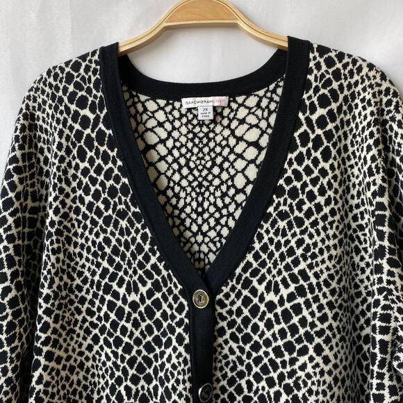 Isaac Mizrahi Cardigan Sweater Women Plus 2X‎ Black White Mosaic Print Old Money - Picture 3 of 9